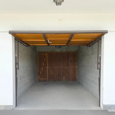 3br - Mountain View, Balcony And Parking Lägenhet *