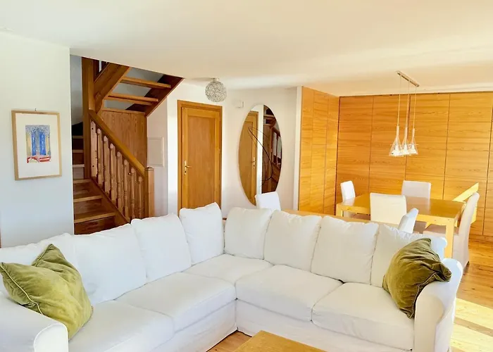 3br - Mountain View, Balcony And Parking 公寓 克莱恩 蒙塔纳