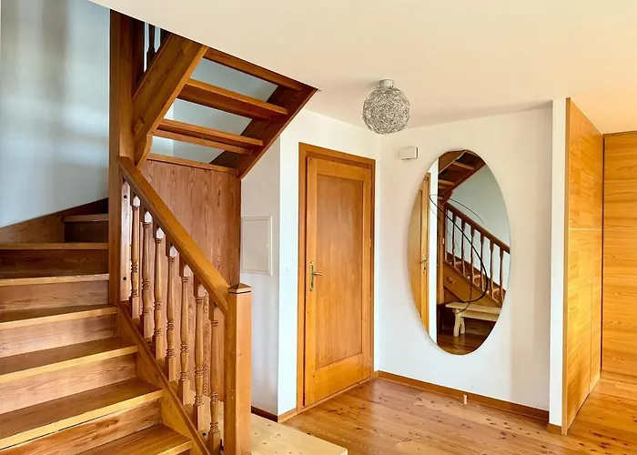 Lejlighed 3br - Mountain View, Balcony And Parking