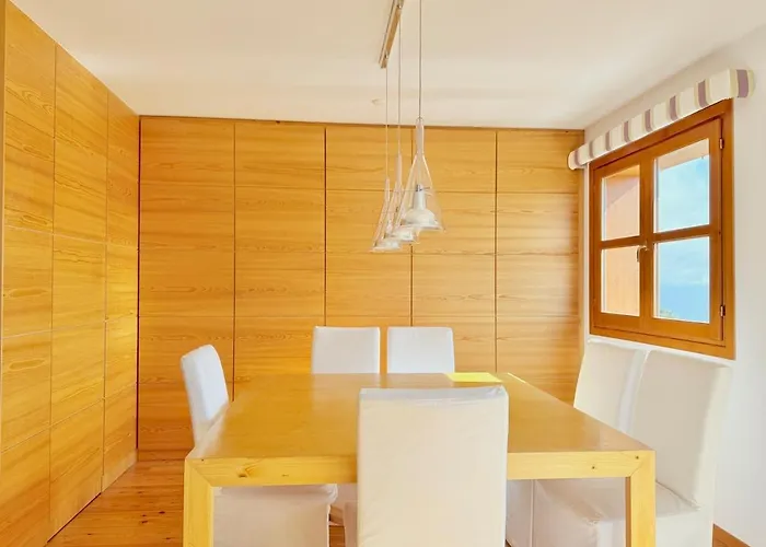 3br - Mountain View, Balcony And Parking דירה קראנס-מונטנה